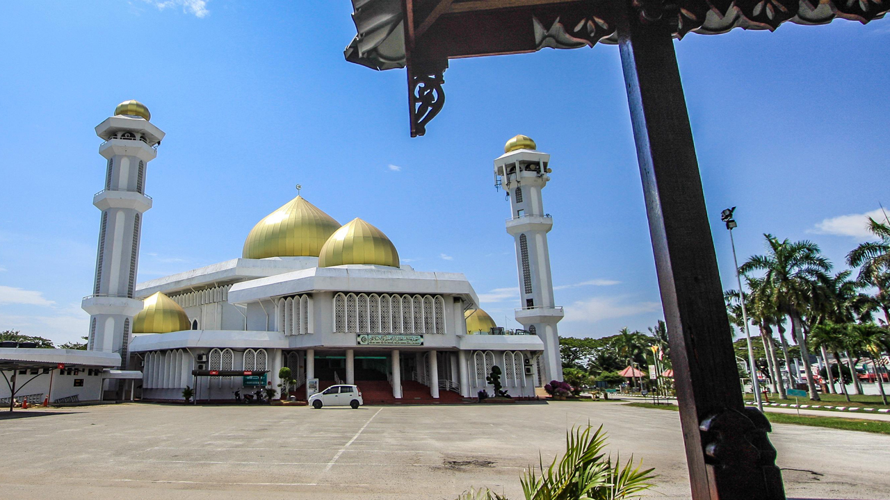 Sultan Ibrahim Mosque