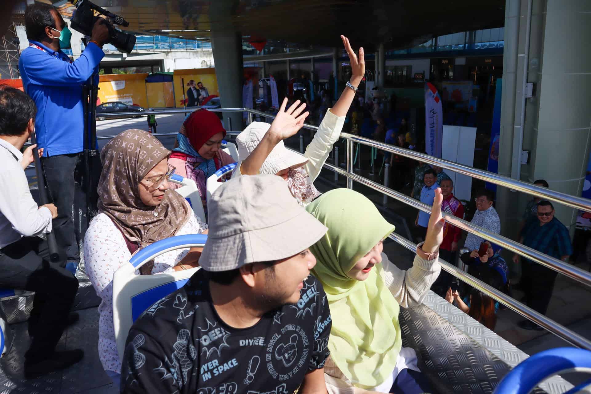 The State of Selangor Launched The First Selangor Hop On Hop Off Tour Bus 3