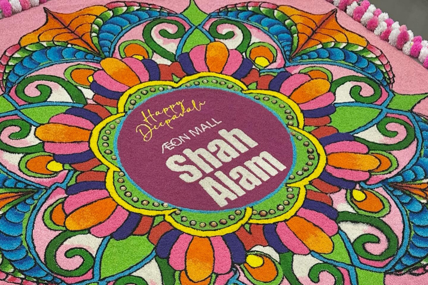 DEEPAVALI: DAZZLING DECORATIONS ACROSS SELANGOR'S MALLS 7