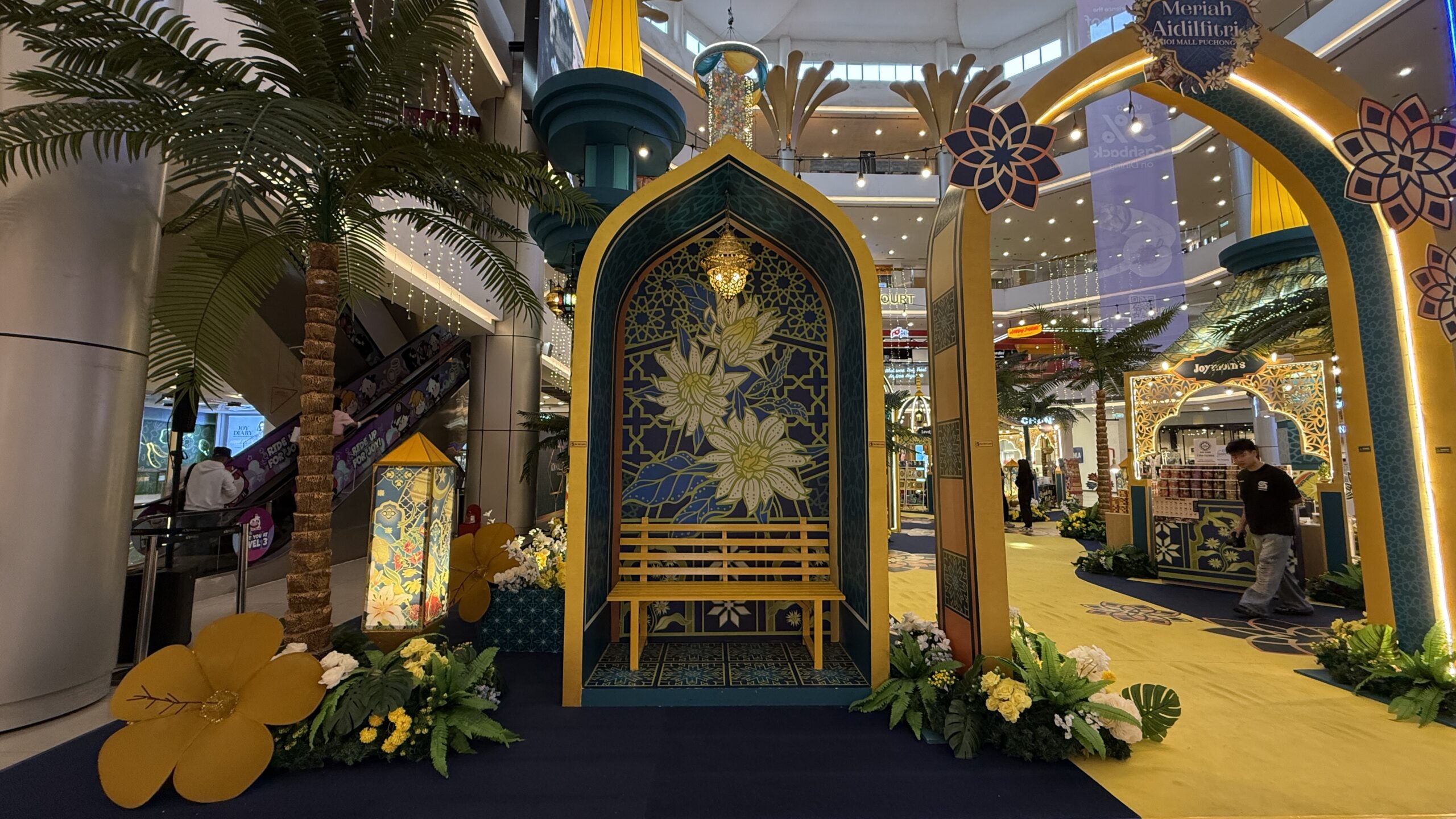 Celebrating Raya in Style: Selangor’s Most Enchanting Mall Experiences 6 Celebrating Raya in Style: Selangor’s Most Enchanting Mall Experiences 6